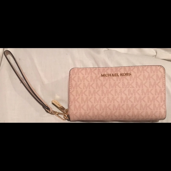 Sold - Picture 1 of 2